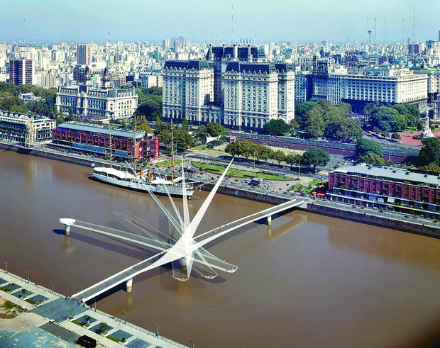 SANTIAGO CALATRAVA  .  PUENTE DE LA MUJER  .  BUENOS AIRES