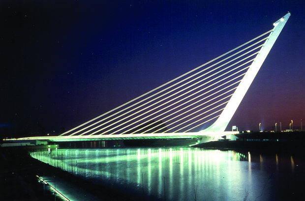 2. Alamillo bridge, (1987-1992), Seville, Spain