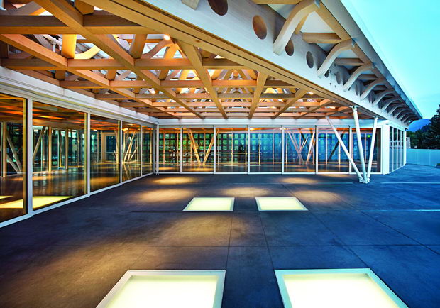 AAM_Roof_Three_Skalko