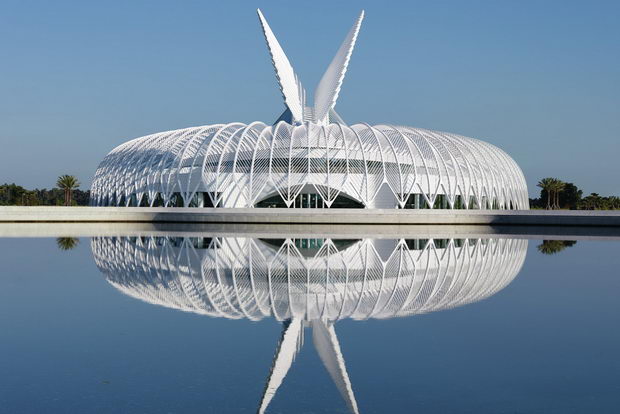 floridapolytechnicuniversity-calatrava-exterior1-hero-tcm20-2169568