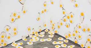7000 „јајца на око“ од Christopher Chiappа