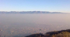 Тетово и скопската населба Лисиче рушат рекорди во загаден воздух