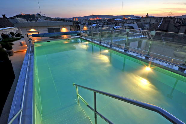 Hotel vo Ungarija1