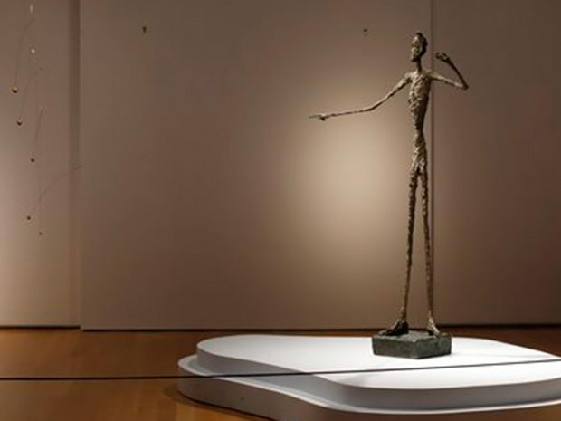 giacometti-pointing-man