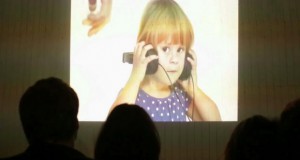 Изложба на студентите на ФЛУ – „Видео уметност и уметност базирана на време”