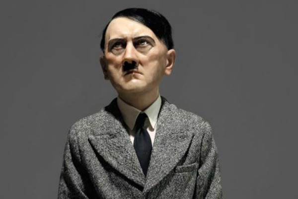 hitler katelan (6)