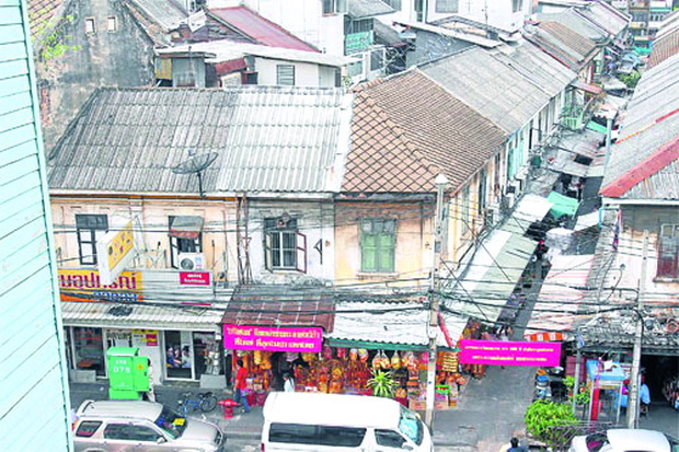 charoenchai community1