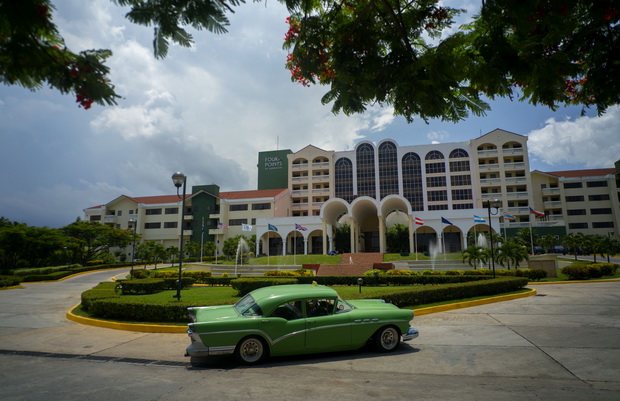 Cuba US Hotel