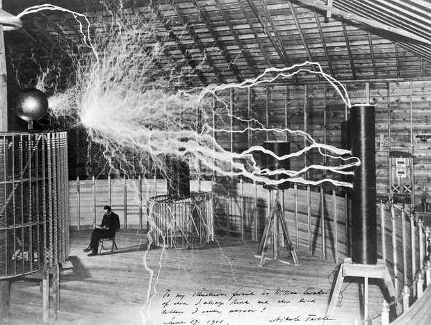 M0014782 Nikola Tesla, with his equipment