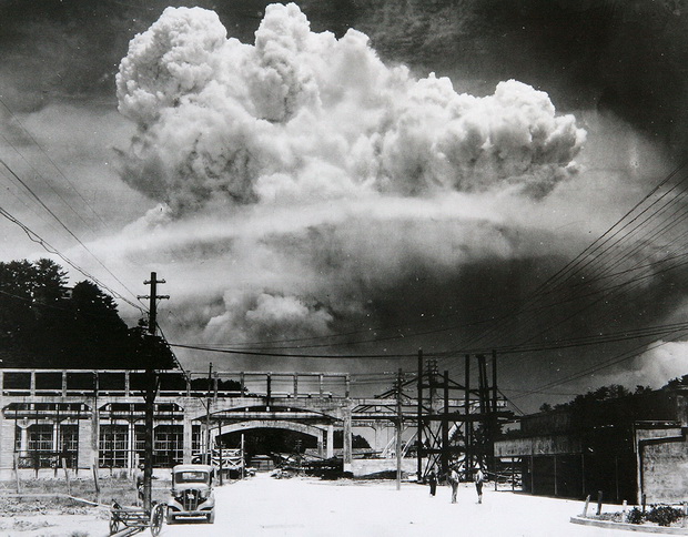 nagasaki-atomic-bomb-1945