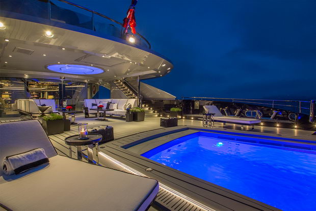 okto-aft-deck-and-pool
