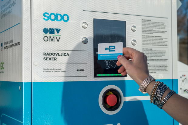 slovenija-polnac-za-elektricni-vozila1