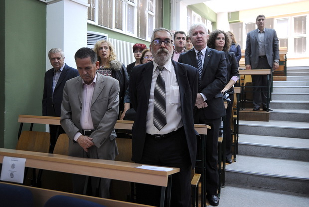 gradezen-stipendii-na-studenti-za-2016-2017-15