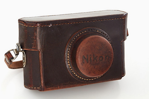 najstar-nikon-na-aukcija-7