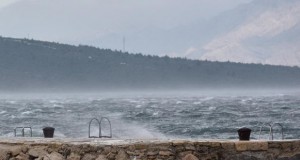 Иновација од Задар: Ветерна турбина која може да ја користи енергијата од орканската бура
