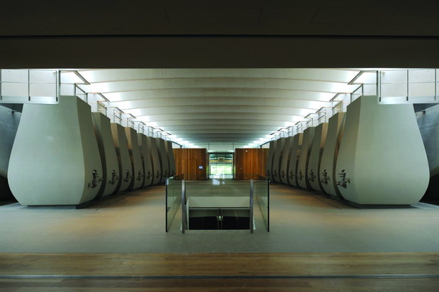 7b-vinarija-cheval-blanc-saint-emilion-francija-2006-2011