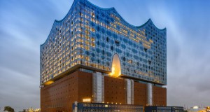 Топ 10 јавни објекти – Elbphilharmonie – Herzog & de Meuron