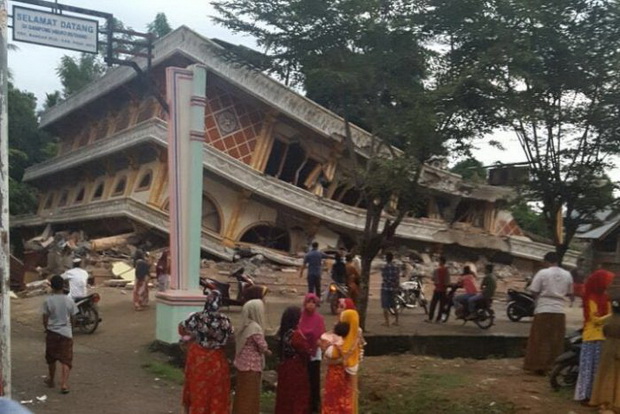 zemjotres-vo-indonezia