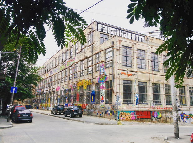 Fabrika eksterier1