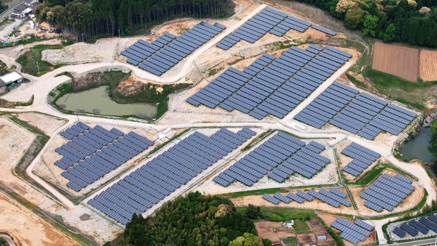 Japonija golf tereni - solarni centrali