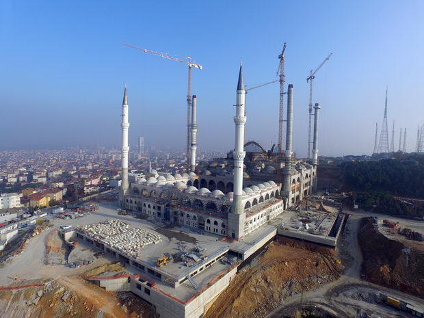 Çamlıca Camisi'nin yüzde 95'i tamamlandı