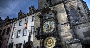 Астрономскиот часовник во Прага ќе биде недостапен за туристи шест месеци