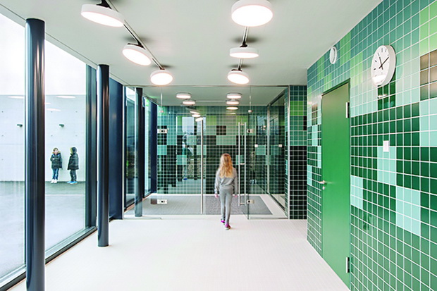 sportstaettenbau-schwimmbad-erlenbach-09