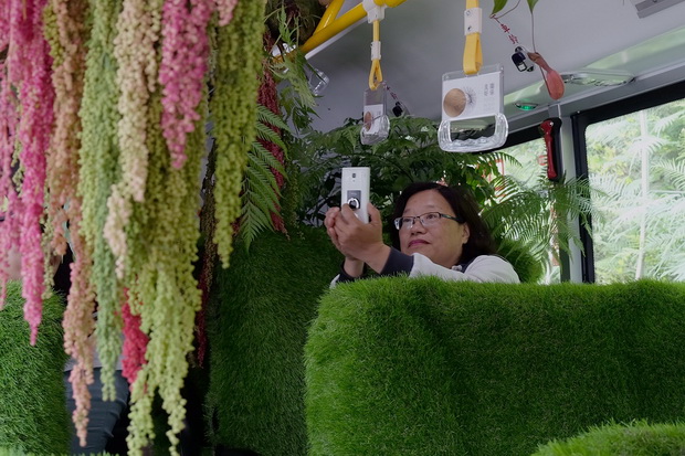 TAIWAN-LIFESTYLE-BUS