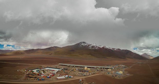 Cile-geotermalna centrala-4500m.