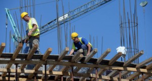 Владата подготвува пакет-измени на постојните и носење целосно нови уредби во градежниот бизнис
