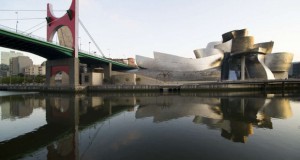 Не се виновни „starchitects“, туку ние кои ги создадовме