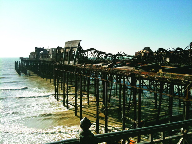 Hastings Pier_1312_Alex de Rijke_4