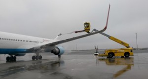 Подготовките за зимска сезона на аеродромот во Виена