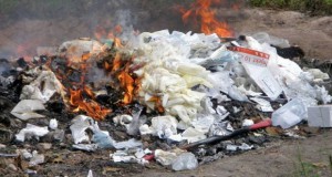 Градот Скопје изрече четири казни за палење отпад
