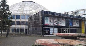 Поставување на заштитни столпчиња на улицата „Франклин Рузвелт“