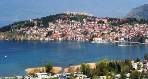 Хибридни автобуси и соларни бродови предвидува проектот „Смарт Охрид“