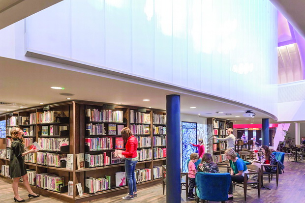 Inside-the-new-library-at-Storyhouse-in-Chester
