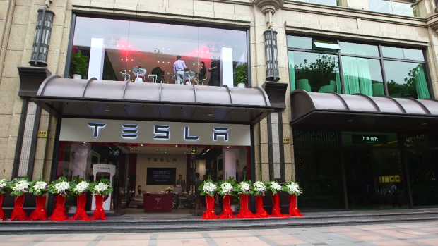 Tesla shangai