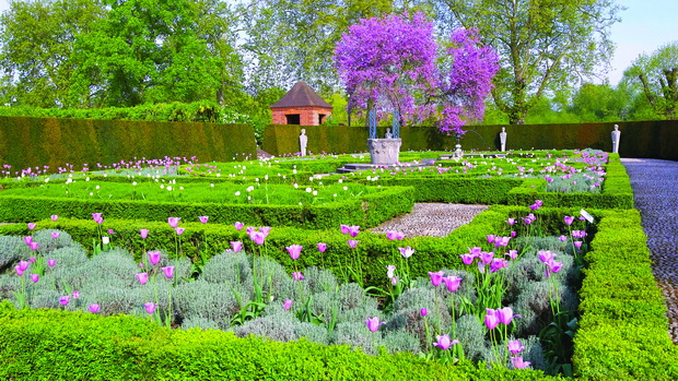 queens garden_resize