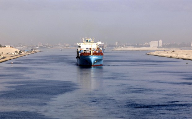 Suez canal1