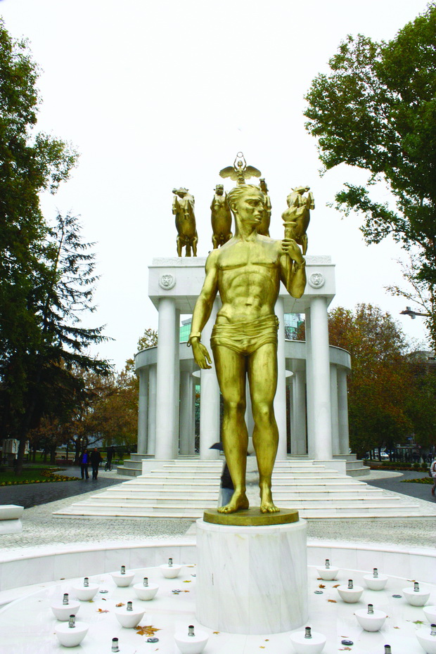 Skopje_$_(50)