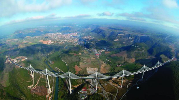 1. Millau Viaduct, France (1993-2004)