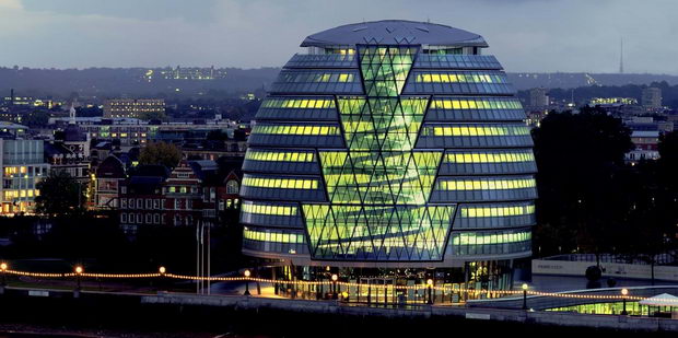 3a. City Hall, London,UK (1998-2002)