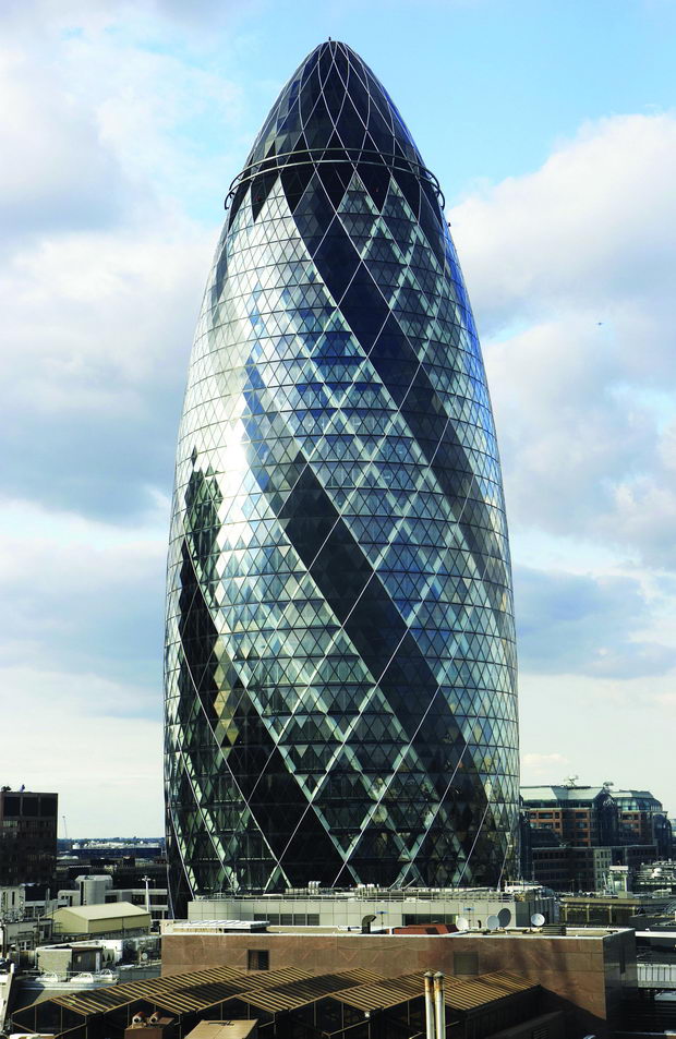 4. 30 St Mary Axe, London (1997-2004)