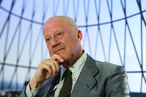 Norman-Foster-cover-image-for-Press-Release