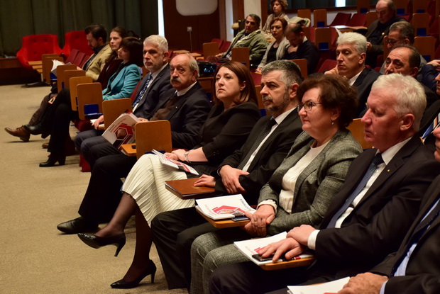 Монографија промоција