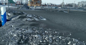 Во рударски регион во Сибир, падна токсичен црн снег