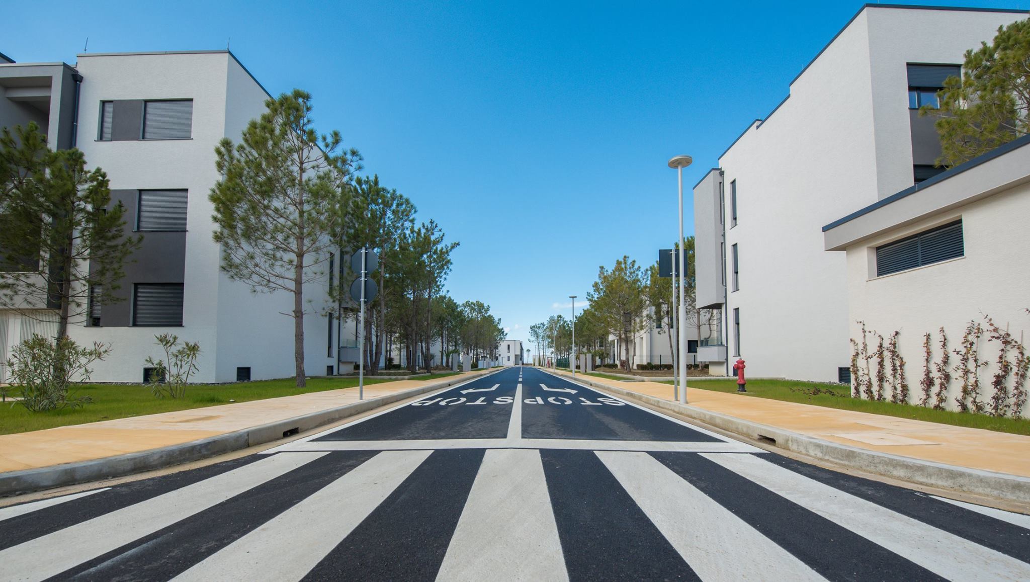7 Vala Mar Residences