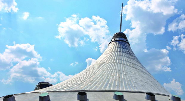 Khan-Shatyr-Entertainment-Center-Astana-Kazakhstan-Norman-Foster