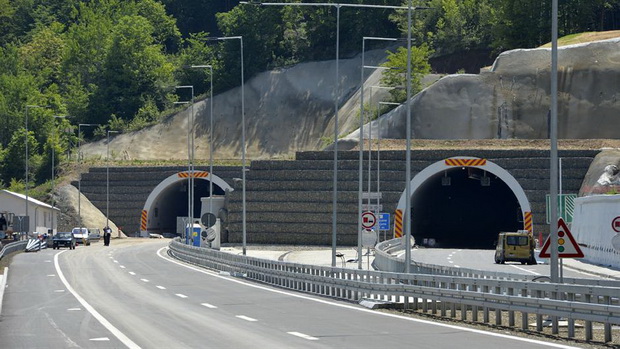 tunel